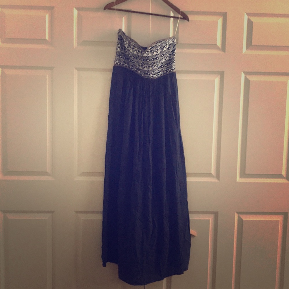 Strapless maxi dress